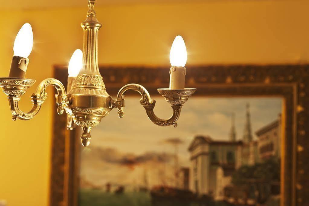Hotel Bienvenue Paris Eksteriør billede